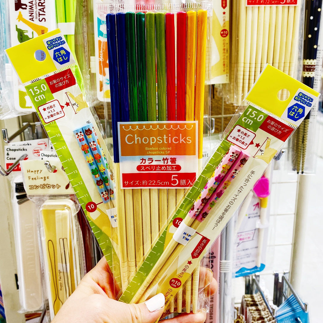 5 Cute Souvenir Items at a 100 yen Shop in Japan