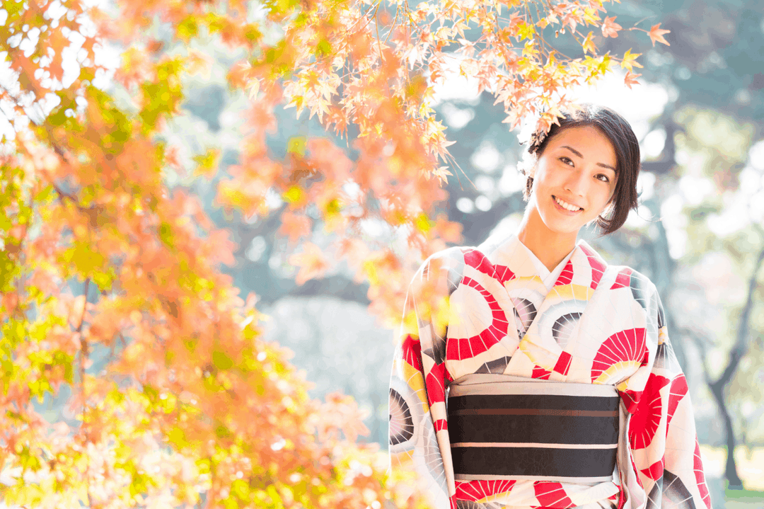 Japanese Clothing: The Traditional Kimono and Yukata