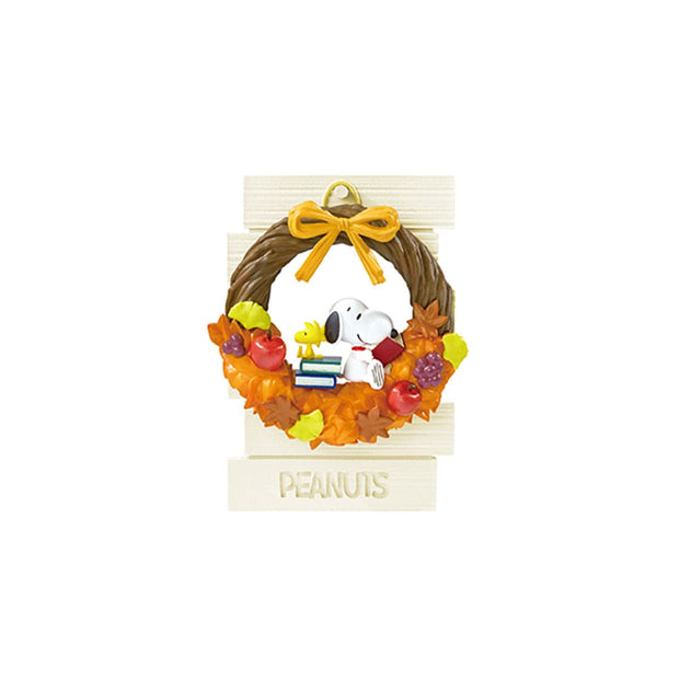Peanuts Snoopy Wreath Collection